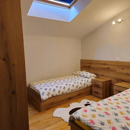 アパート Blue Garden Loft - With Garage ザダル
