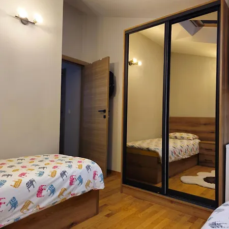 Blue Garden Loft - With Garage * ザダル